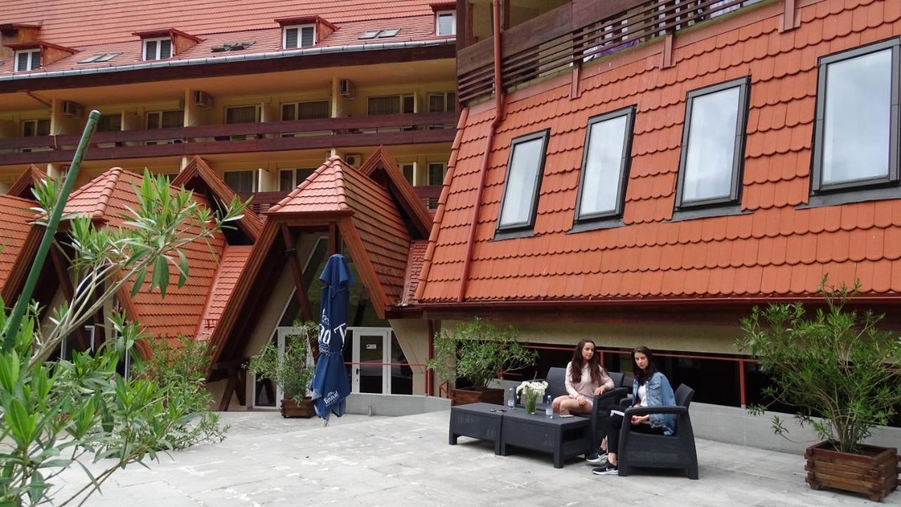 Hotel Ciucas BaileTusnad Luaran gambar