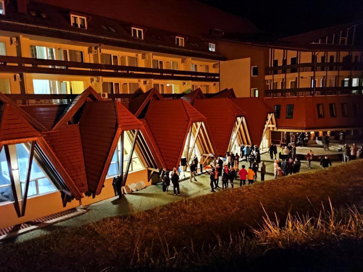 Hotel Ciucas BaileTusnad Luaran gambar